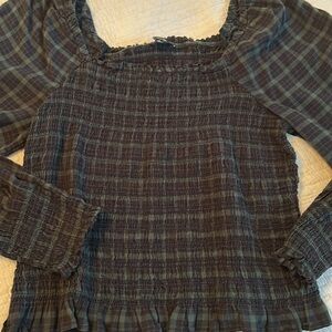 Madewell top - size medium - festive - used condition.